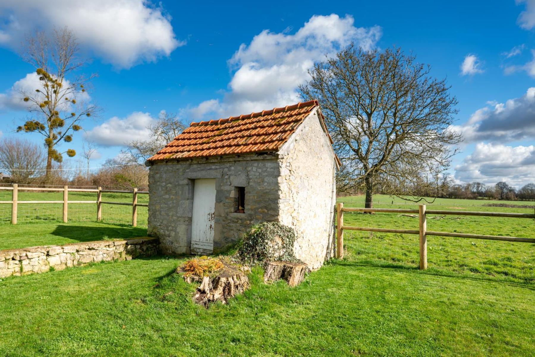 Le Pavillon Du Manoir De Conjon Villa Crouay Dış mekan fotoğraf
